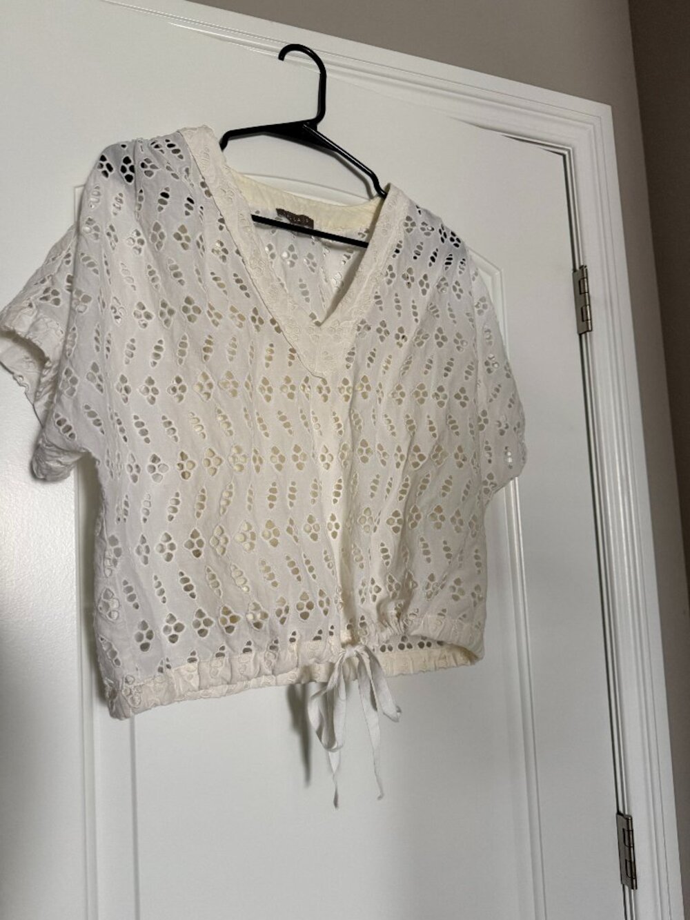 Lilla P Eyelet Drawstring Dolman V-Neck Top Size M White & Yellow